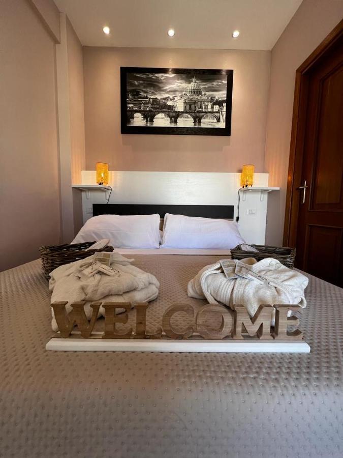 Magenta Superior Terrione 4 * Roma